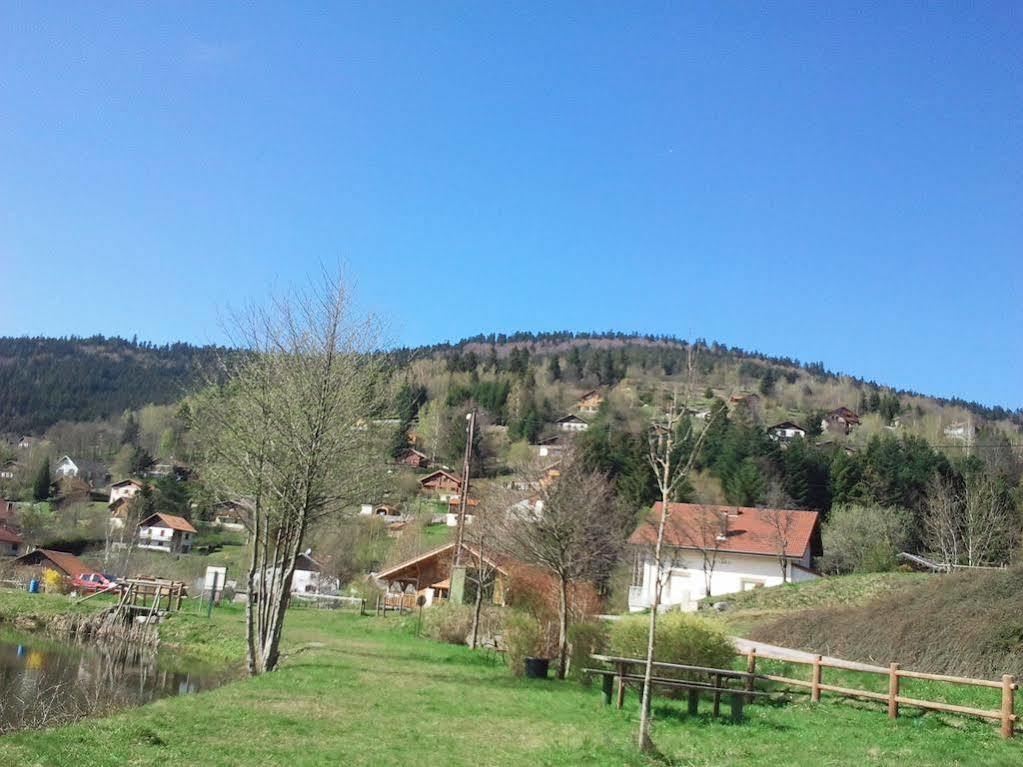 Hotel Les Bruyeres Вантрон Экстерьер фото
